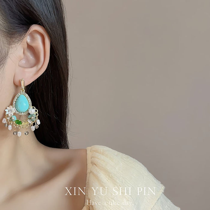 Wholesale Retro imitation turquoise tassel earrings with niche design earrings and earrings