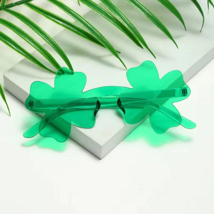 Wholesale Clover sunglasses, personalized one-piece glasses, street photography decorative sunglasses
