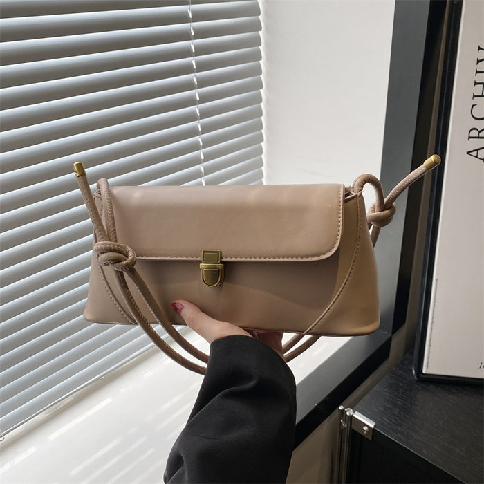 Wholesale Retro bag versatile and fashionable shoulder bag, trendy and stylish hand-held armpit bag