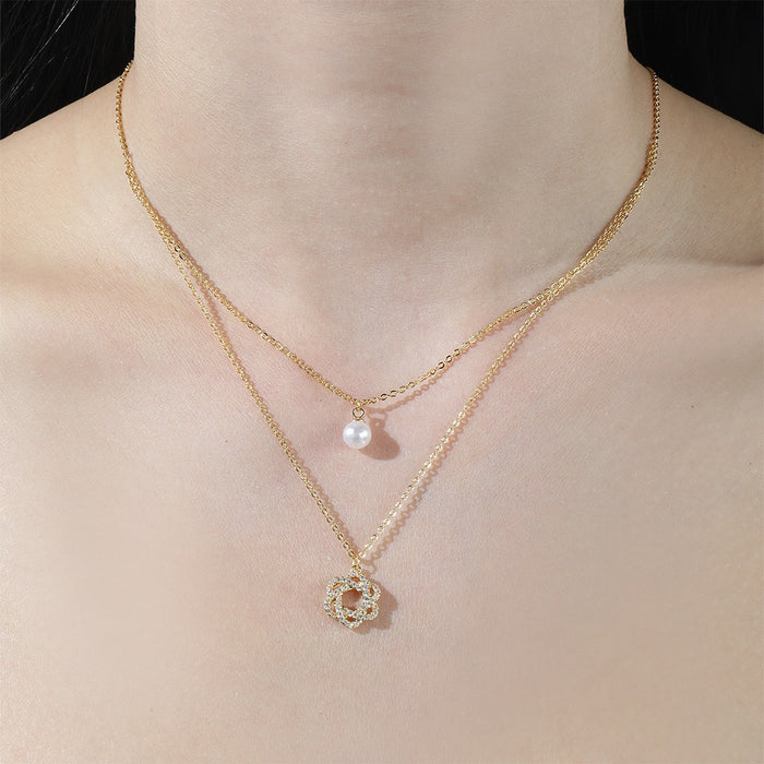 Wholesale Fashionable luxury pearl pendant double layered necklace versatile and simple collarbone chain