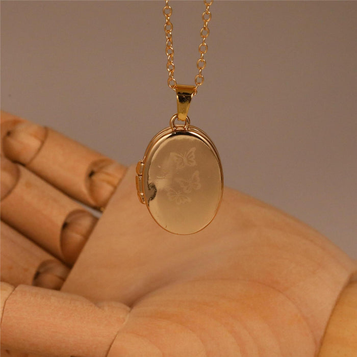 Wholesale Photo Box Pendant Necklace Opening Peach Heart Pendant Collarbone Chain Plated Gold
