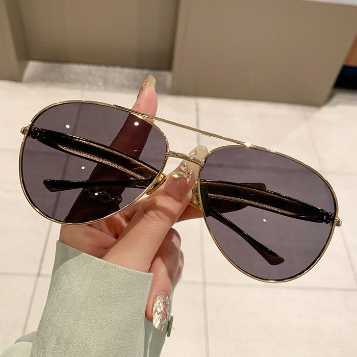 Wholesale Metal Sunglasses for Women Large Frame Double-Bridge Sunglasses