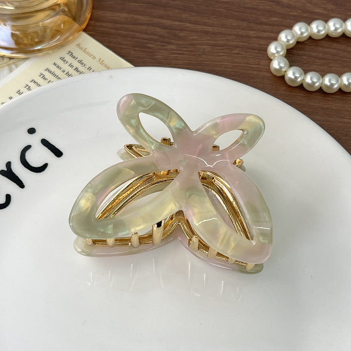 Wholesale Trendy Hollow Butterfly Acetate Hair Claw Clip Tortoise Shell Chic Everyday Hair Accessory