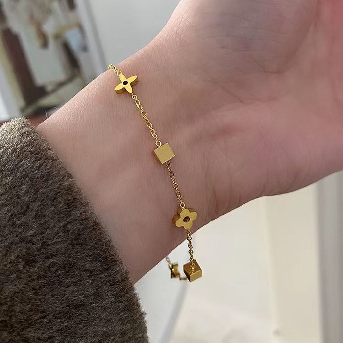 Wholesale Flower Bracelet Hand Jewelry  Non-fading Camellia Bracelet