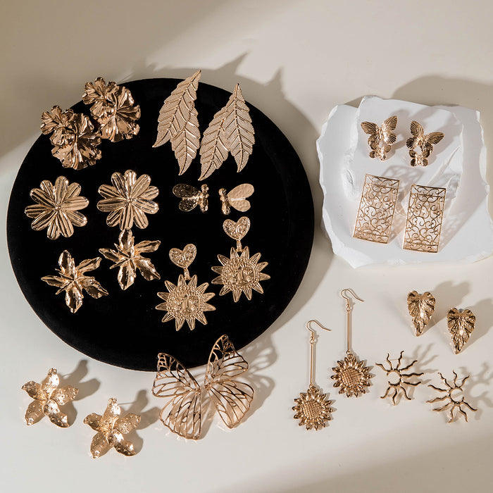 Wholesale Alloy Butterfly Earrings Exaggerated Large Flower Stud