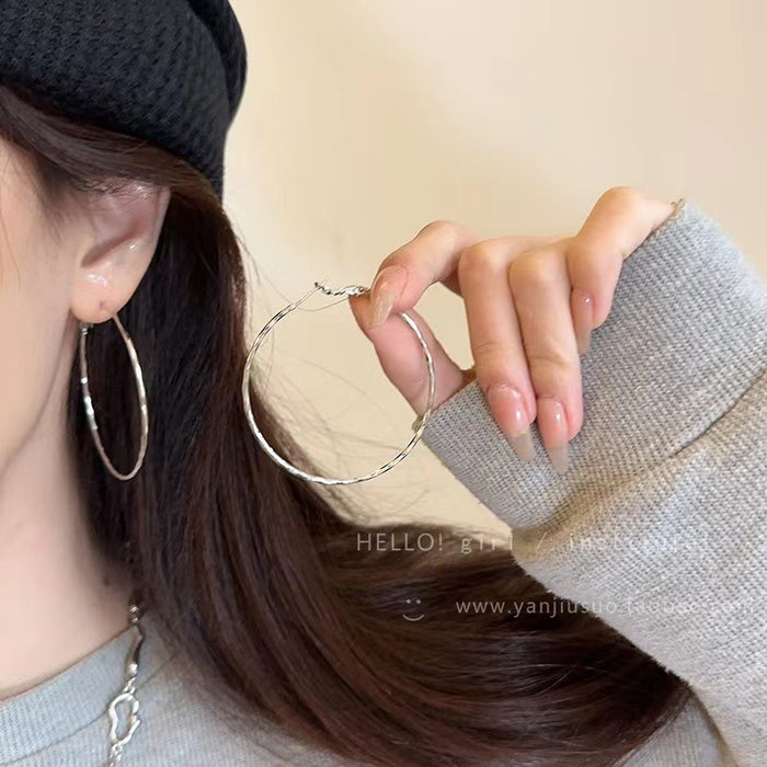 Wholesale Silver needle temperament, personality, ear rings, high-end sensory models, atmospheric earrings, fashionable earrings