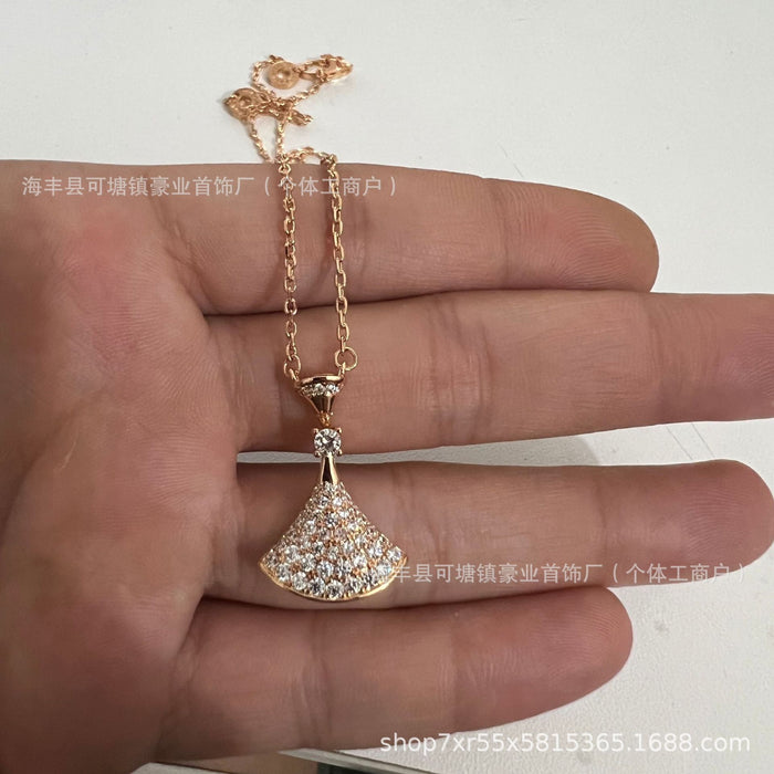 Wholesale  V gold high version small skirt necklace female white fritillary fan rose gold pendant clavicle chain