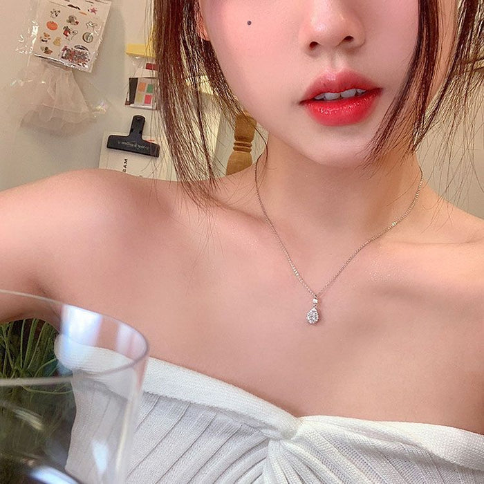 Wholesale Water droplet zircon pendant necklace, simple collarbone chain, versatile temperament, necklace accessories wholesale