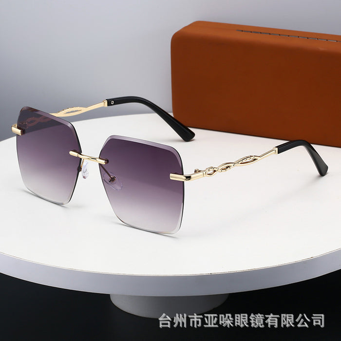 Wholesale New borderless luxury sunglasses for street photography, UV resistant sunglasses