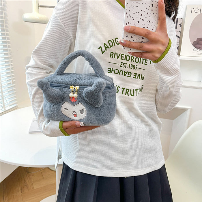 Wholesale Plush Cartoon Cosmetic Bag Travel Makeup Pouch for Students