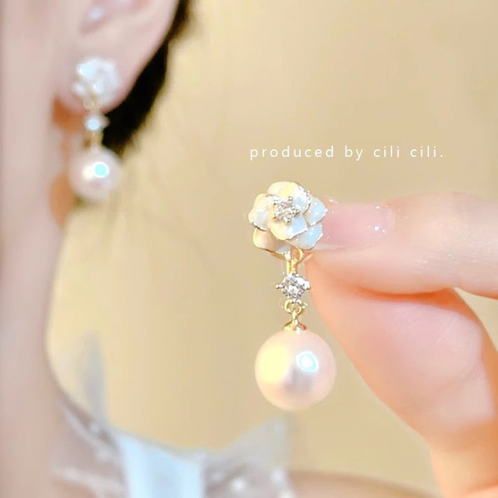 Wholesale Pearl and Cat' s Eye Stud Earrings