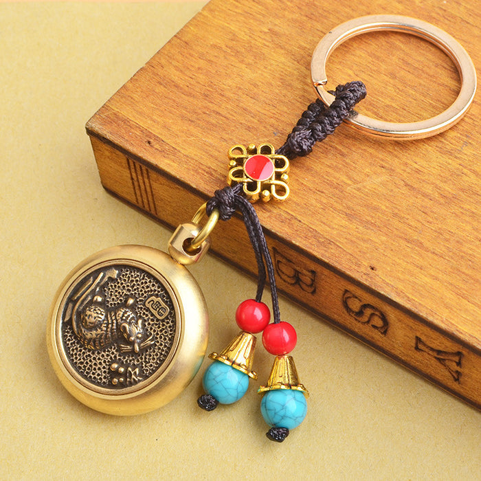 Wholesale Pure brass car keychain pendant