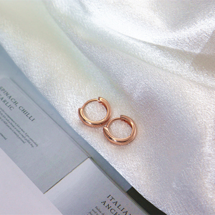 Wholesale Simple and fashionable smooth plain ring earrings, niche, high-end, versatile, geometric circles