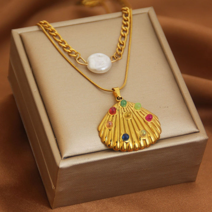 Wholesale Stainless steel diamond encrusted scallop pendant, ocean style women's necklace, personalized layering, versatile collarbone chain