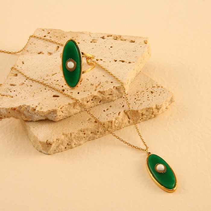 Wholesale Popular retro stainless steel necklace set with light luxury and high-end accessories, ring set