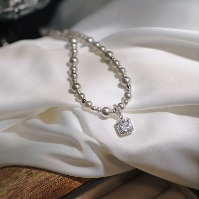 Wholesale  Bubble Sugar Necklace Elegant Female  Necklace for Autumn and Winter