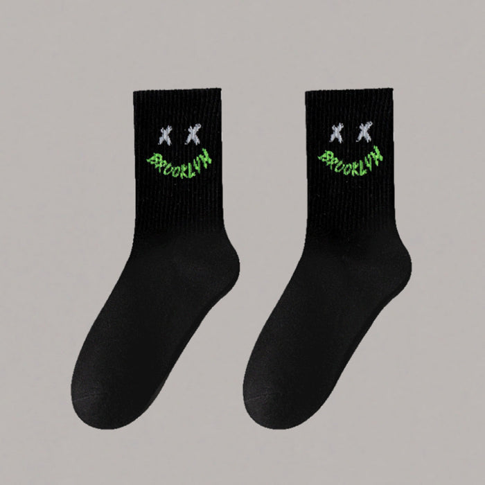 Wholesale 5pcs White socks men' s mid-calf socks autumn and winter basketball socks couple stockings black and white sports socks