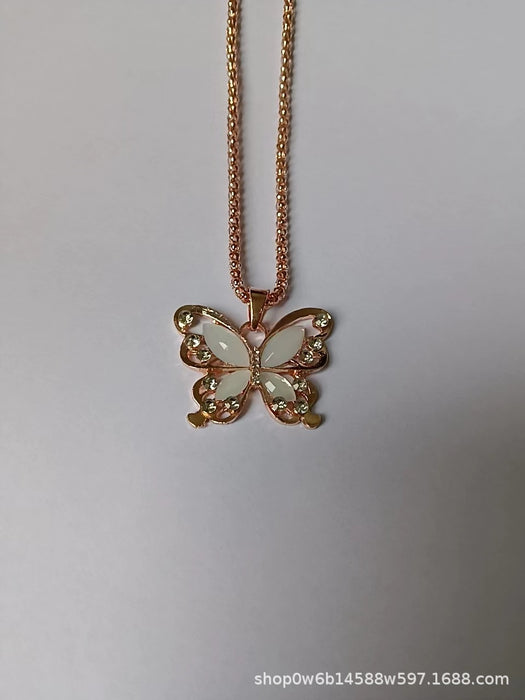 Wholesale Long Opal Hollow Butterfly Elegant Diamond Lovely Sweater Chain Clothing All-match Long Jewelry Necklace