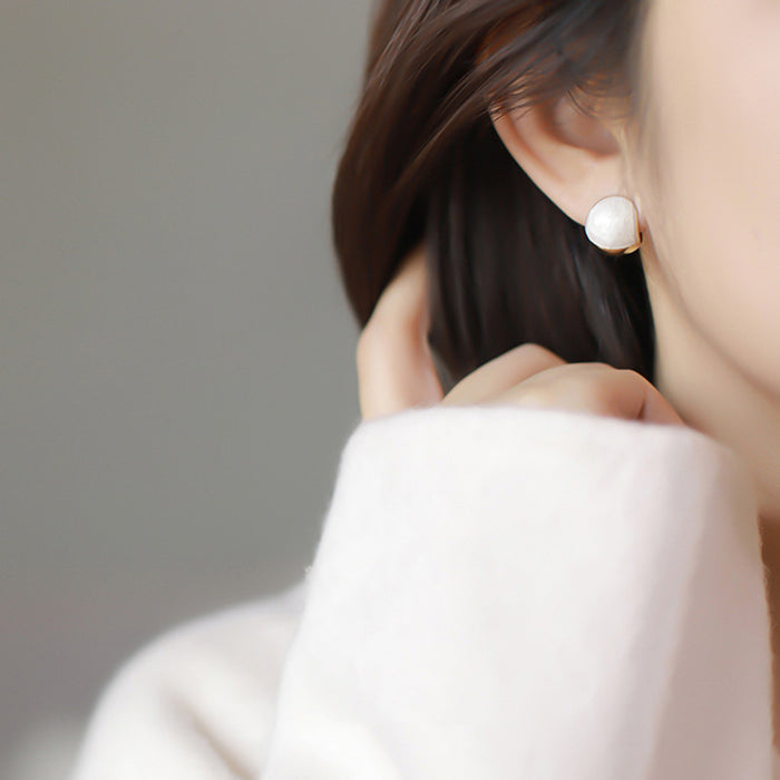 Wholesale Round ear clip without ear hole, gentle earrings, light luxury, high-end feel, new model