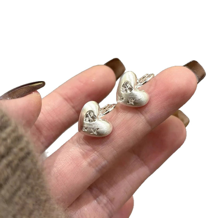 Wholesale Vintage Silver Earrings Women's Elegant Ear Buckle Heart-shaped