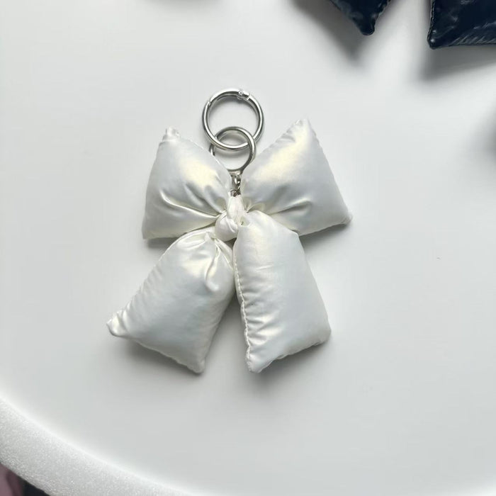 Wholesale Butterfly-shaped keychain filled with PP cotton