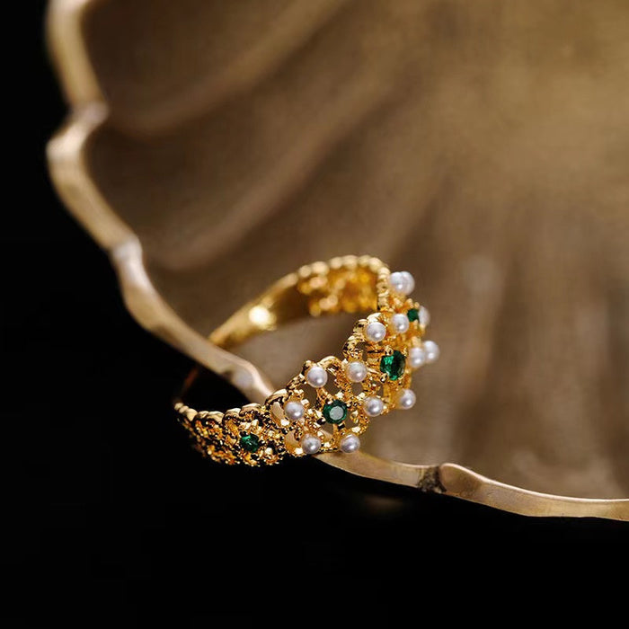 Wholesale Vintage carved inlaid ring with gold plating and personalized high-end feel