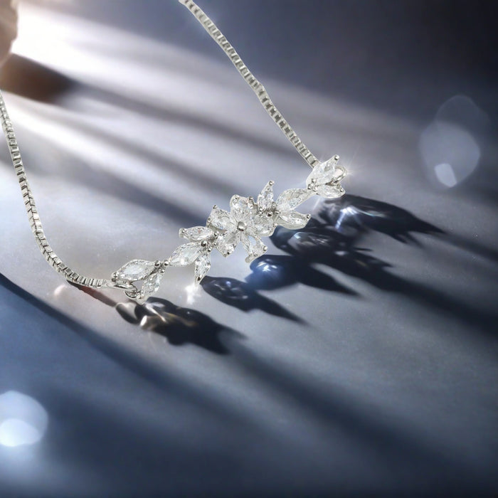 Wholesale Fashionable and trendy zircon bracelet with a light luxury temperament and a high-end feel. Zircon jewelry