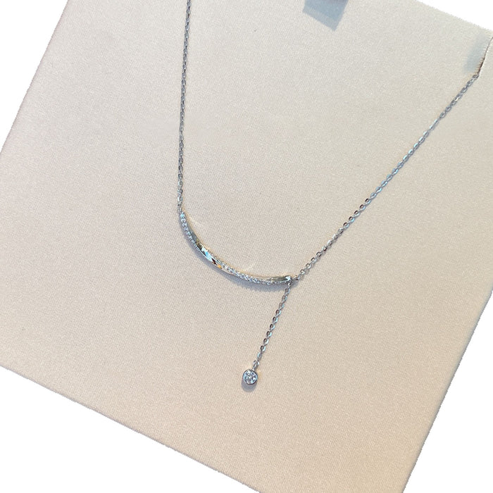 Wholesale Recommended new pure silver product, niche fashion design, smiling curve temperament, personalized necklace