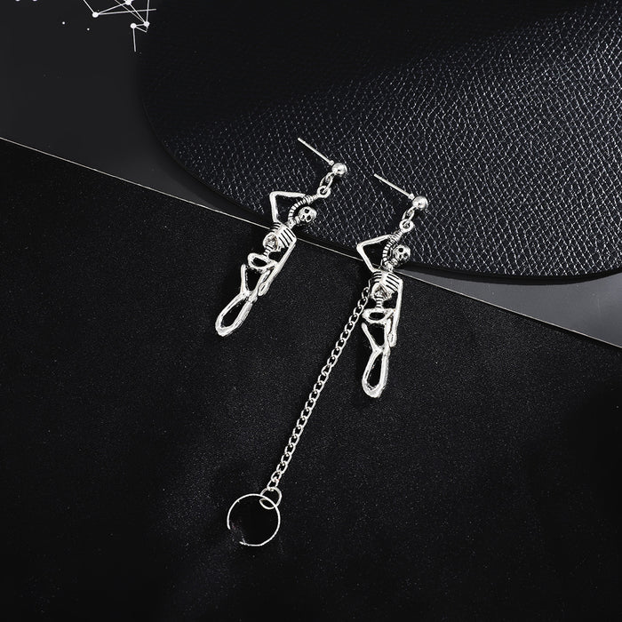 Wholesale alloy skull earrings trendy asymmetric chain ear clip Halloween couple jewelry