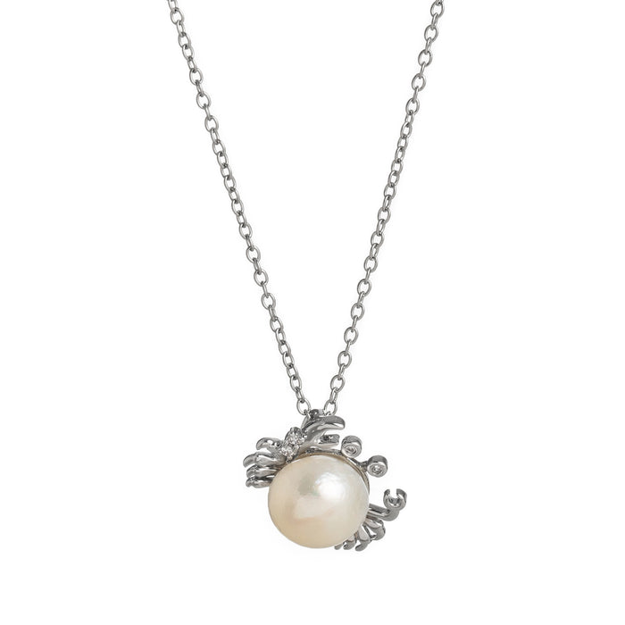 Wholesale Pearl pendant necklaces in various shapes