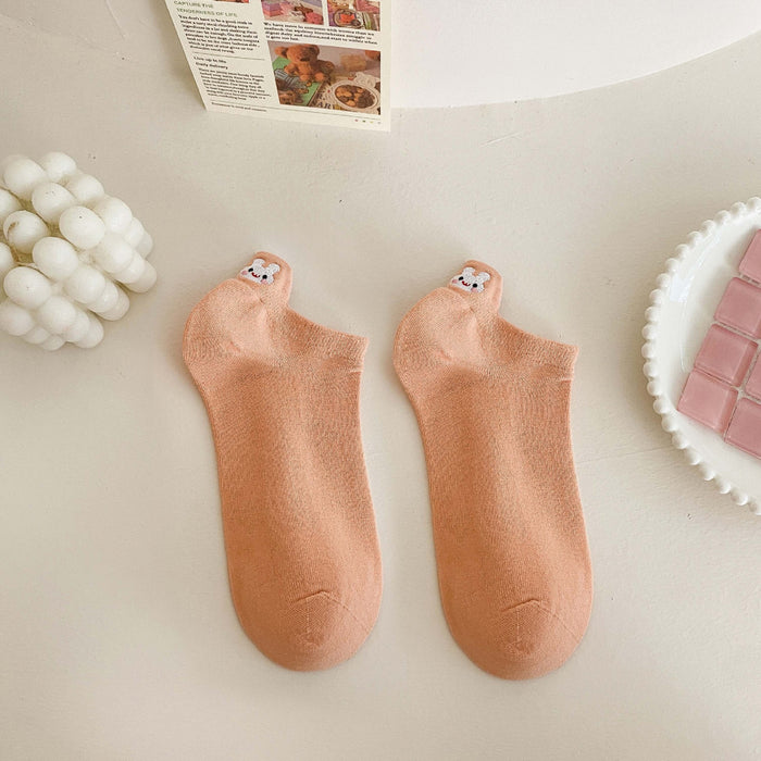 Wholesale Cotton thin sweat absorbing socks with boneless solid color short socks and cartoon embroidery boat socks for heel protection