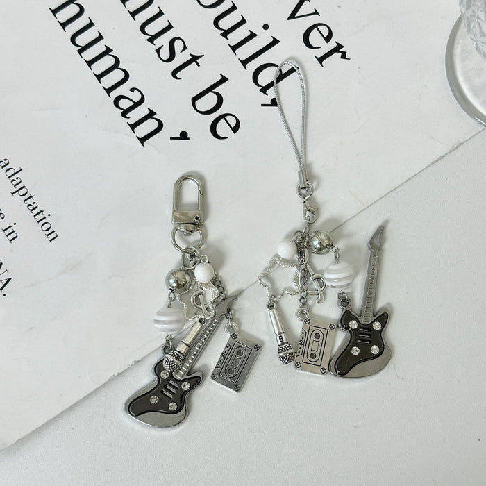 Wholesale Black and White Guitar Mobile Phone Chain Pendant Keychain Bag Accessories