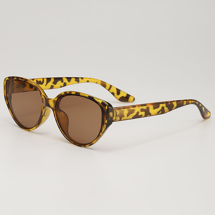 Wholesale Retro cat eye sunglasses with high-end feel, sun protection and UV protection sunglasses