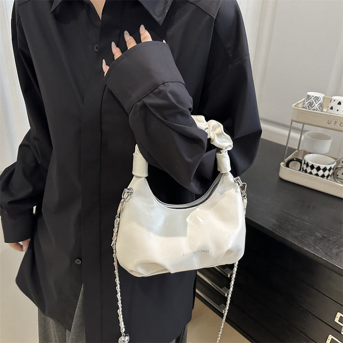 Wholesale Chain crossbody bag, new crossbody handle, fashionable and pleated