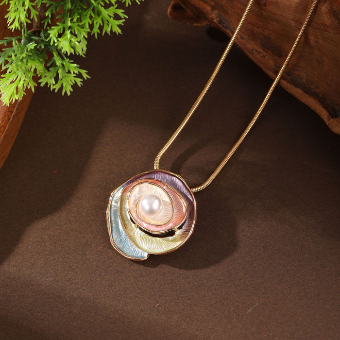Wholesale Enamel Pearl Inlaid Rose Pendant,  High-End Versatile Rose Necklace