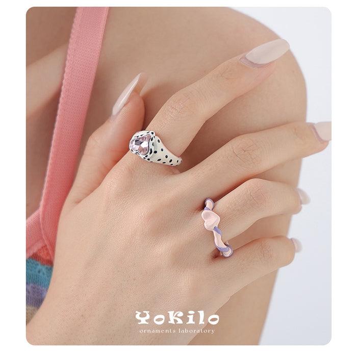 Wholesale Love shaped rhinestone ring