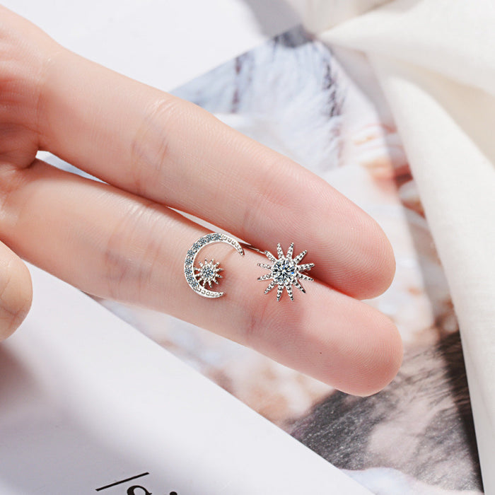 Wholesale Asymmetrical star and moon diamond-studded earrings