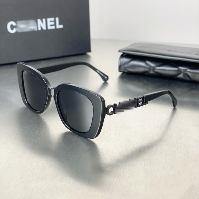 Wholesale Fashion sunglasses, UV resistant, diamond studded sunglasses, irregular letter sunglasses