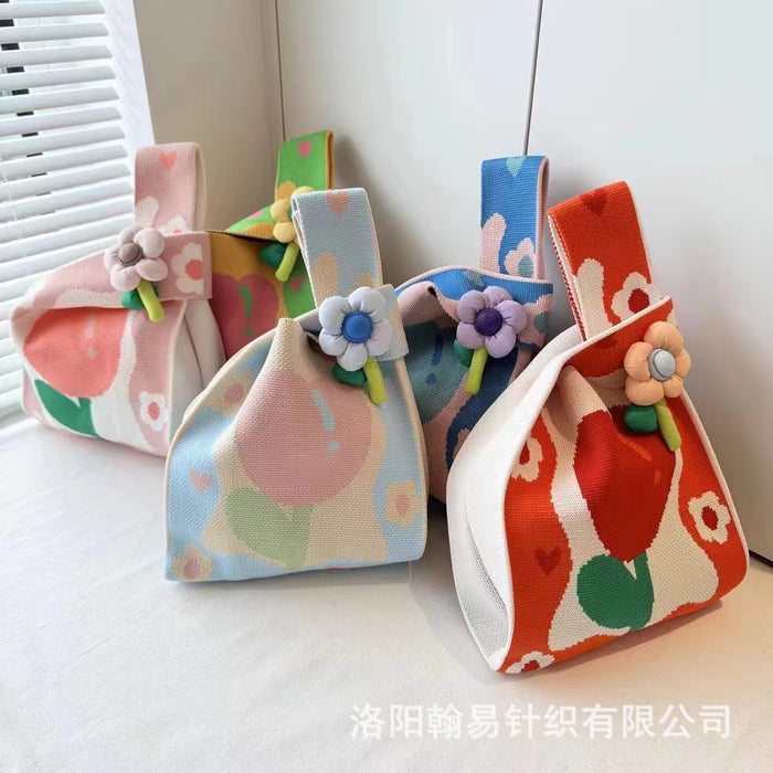 Wholesale New niche designer's flower themed knitted bag, handbag, handbag, and gift bag