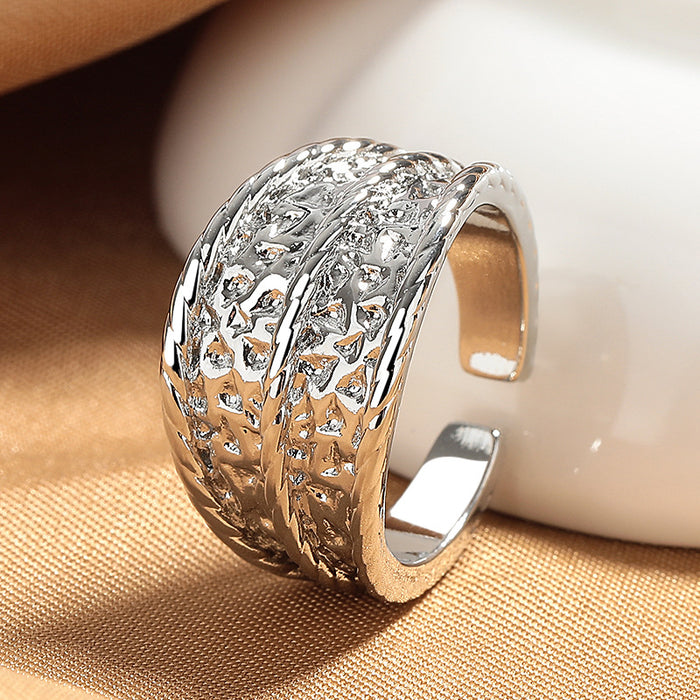 Wholesale New niche design textured ring with irregular folds, wide textured surface, simple and trendy open mouth dining ring