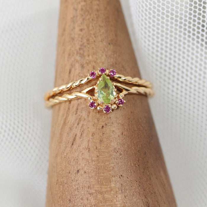 Wholesale Inlaid Water Drop Anti Olivine Set Combination Open Ring Vintage