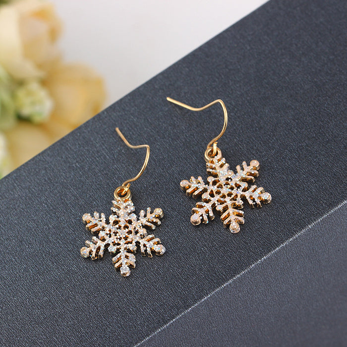 Wholesale Christmas Earrings Jewelry Alloy Pendant Hollow Snowflake Earrings