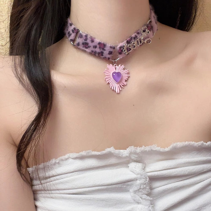 Wholesale Purple Leopard Print Heart Plush Collar