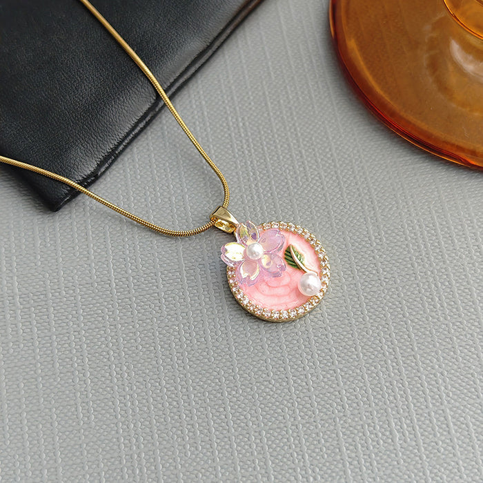 Wholesale New oil painting style titanium steel necklace with a light luxury and high-end feel, fashionable collarbone chain