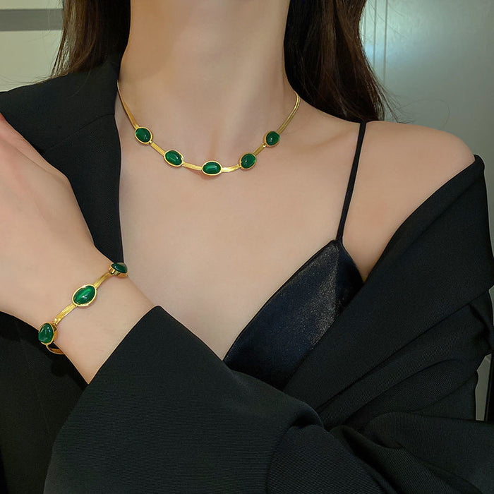 Wholesale Retro irregular emerald titanium steel necklace