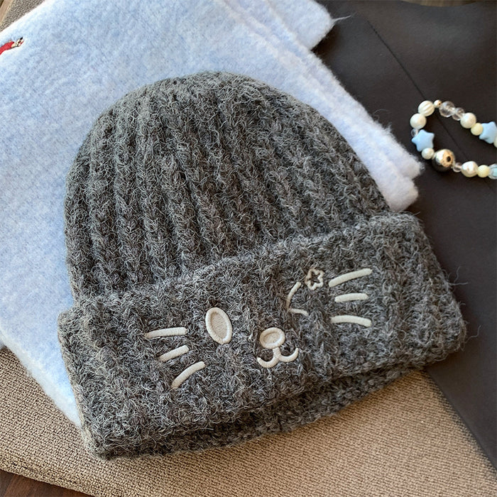 Wholesale Cute cat cartoon embroidered knitted hat