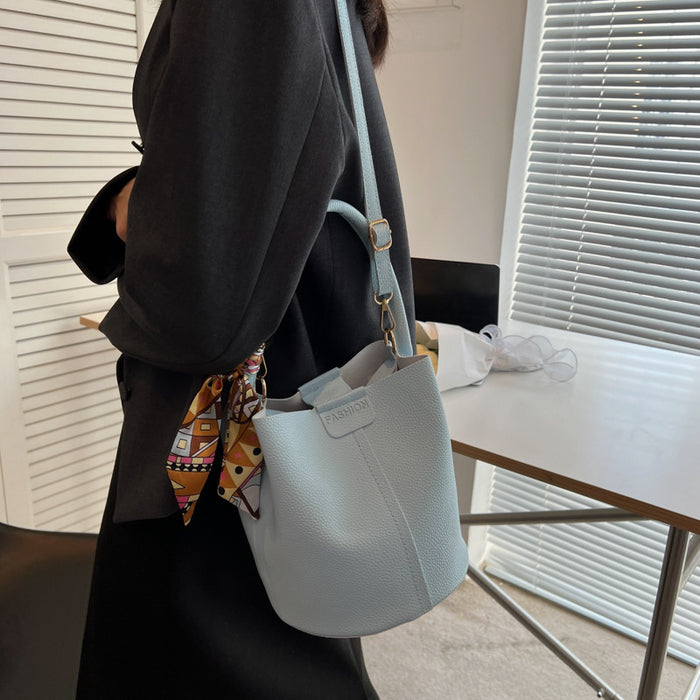 Wholesale Large capacity fashionable shoulder bag with a niche texture, crossbody bucket bag