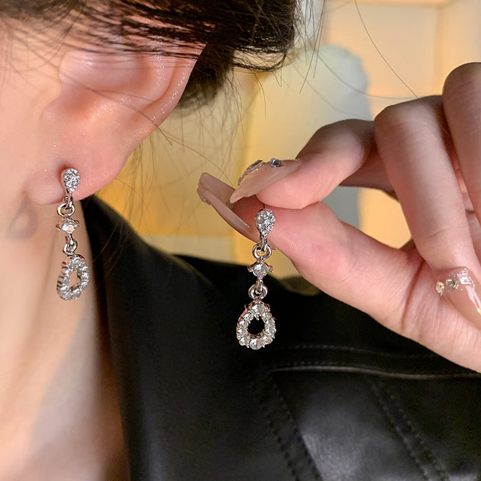 Wholesale Sparkling diamond water droplet tassel earrings