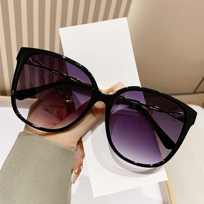 Wholesale Sunglasses with large frame for women, high-end outdoor driving glasses, UV resistant sunglasses for driving