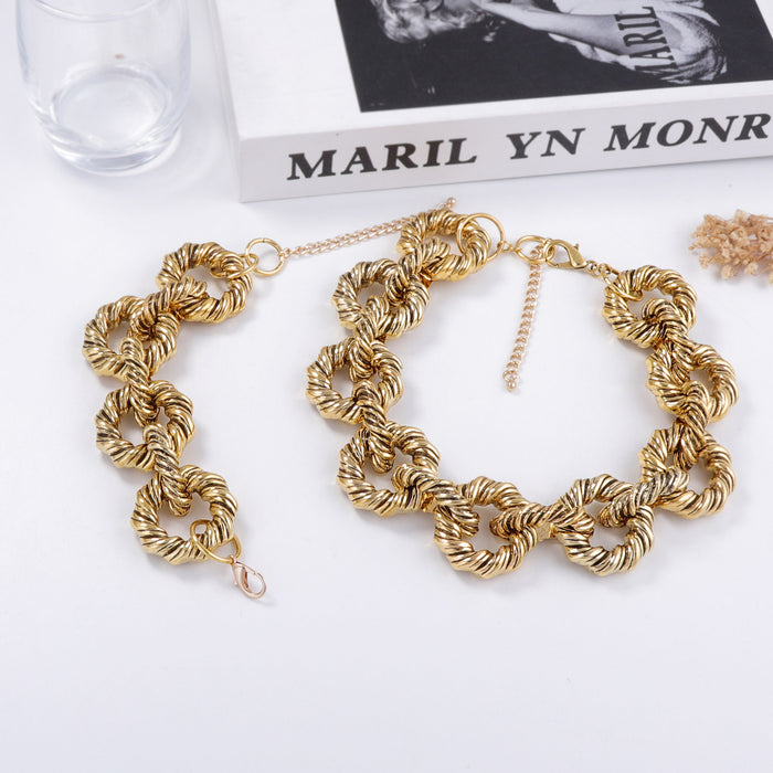 Wholesale Jewelry suit Metal Thick Texture Twist Geometric Exaggerated Bracelet Necklace
